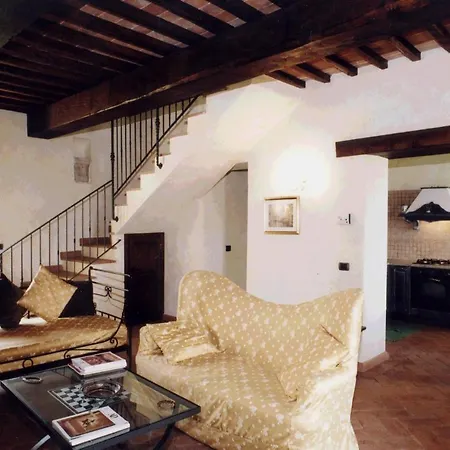 Farm stay La Fonte Carducciana